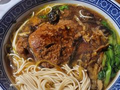 -沪西老弄堂面馆(定西路店)