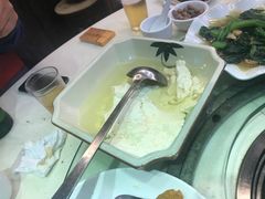 -渝君重庆火锅(嘉宾路店)
