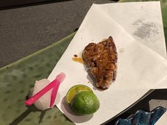 -铭牛烧肉·和牛海鲜自助(高新月牙湖店)