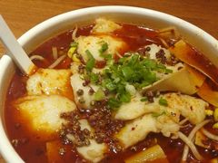-渝是乎酸菜鱼(龙旗购物中心店)