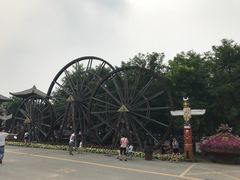 -呀路古热带植物园-恐龙馆