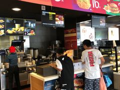 门面-麦当劳(健德桥得来速店)