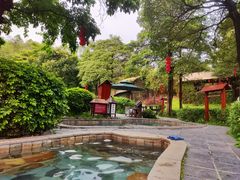 -森波拉火山温泉