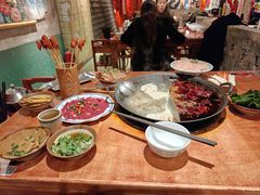 -周小明火锅(黑金冠社区店)