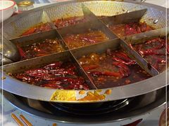 -厂花素芬九宫格火锅(银泰店)