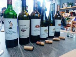 点击看大图 -YESIDO椰岛造型烫发染发