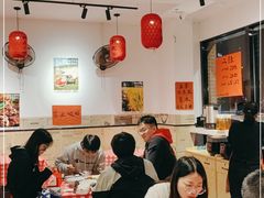 大堂-荆九爷爆炒桥头三嫩(浙大店)