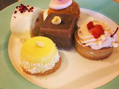 -The Diamond Jubilee Tea Salon at Fortnum & Mason