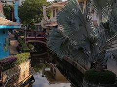 -亚龙湾亚泰商业街