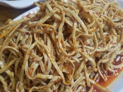 -杨记清芳牛肉拉面(京广路店)