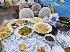 -范饭椰林川湘味海鲜·椰子鸡(三亚湾椰梦长廊店)