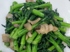 芥蓝土鱿牛柳-凤城礼记鱼翅海鲜酒家(新马路总店)