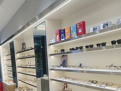 -视野联行眼镜·蔡司·尼康·授权优选门店(青浦宝龙店)