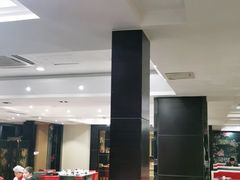-皇城根·鲁菜济南菜·吊炉烤鸭·炒鸡鱼头(济南旗舰店)