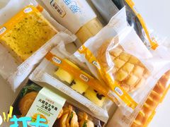 火腿芝士牛角三明治-中粮丰通（北京)食品有限公司