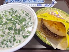 -穆得·老周家牛肉烧饼(普利街店)