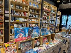 -猫的天空之城概念书店(杭州南宋御街店)