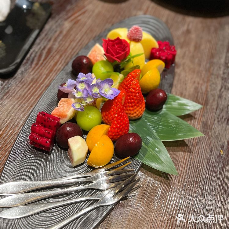 人多聚餐就不要Omakase啦#深圳四葉#日料[吐]