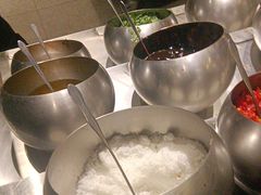 -钱小奴创意自助餐厅·原切谷饲安格斯畅吃(宁波奉化银泰店)