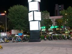 -万向城(裕华路店)