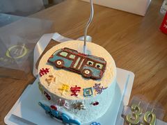 -伶甜·CAKE(国贸店)