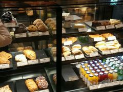 -星巴克(洛阳中州路王府井店)