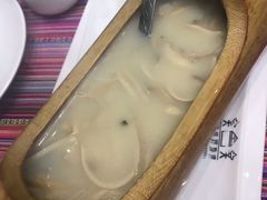 -香巴拉云南餐厅(华莱坞店)