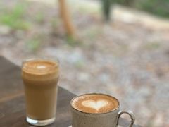 澳白-MOJ coffee(瓯海泽雅水碓坑店)