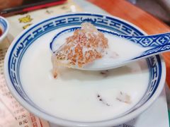 传统牛奶桃胶-双喜老铺(人民广场店)