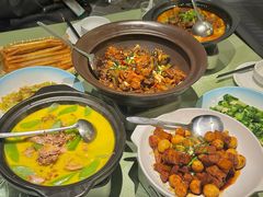 -黄泥岗·地道湖北菜(奥特莱斯店)