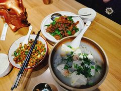 -胡子大厨·超级小炒肉(晶耀前滩店)