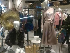 -优衣库(天津天河城店)