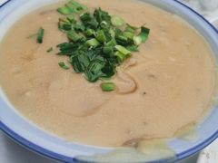 -大树下饭店(春晓镇慈岙社区卫生服务站南)