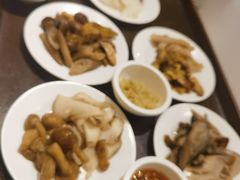 -天宜隆蘑菇宴火锅(石景山旗舰店)