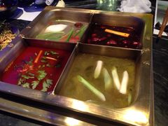 四季锅底-王家渡火锅(金宝汇店)