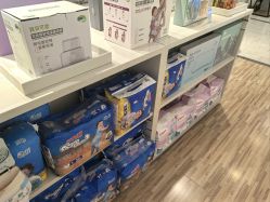 -丽婴房(第一百货商业中心店)