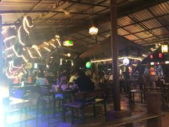 -Green Tree Rest. & Pub