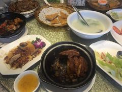 -快乐海鲜酒楼(滇池路店)