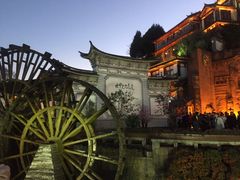 -阿婆情腊排骨火锅(金虹路店)