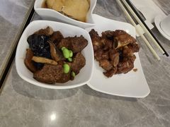 四季烤麸-鼎泰丰(国贸商城店)