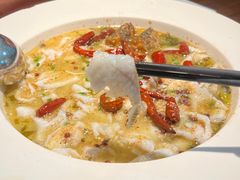 -鱼亨小鲜酸菜鱼(大信店)
