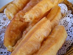 油条-弄堂咪道-饭香·面香·馄饨香(汇锦广场店)