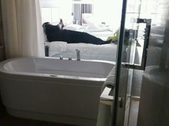 -新海利大酒店(拱北口岸店)