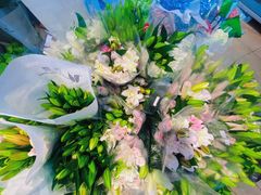 -循礼门鲜花花市(武汉循礼门店)