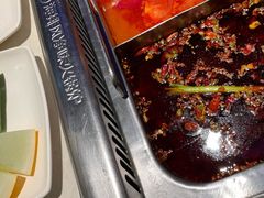 -海底捞火锅鲜切牛肉主题店(长寿路店)