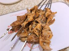 大块筋皮-小董哥烤串·爆汁大油边(故宫店)