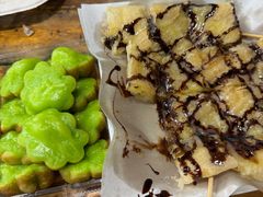 -席娜卡琳火车铁道夜市