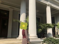 -Nathalie Djurberg与Hans Berg“牛皮纸包裹的月亮”-Prada荣宅当季展览