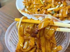 炒牛河-美食店(华贵路店)