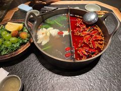 -三出山火锅(万象天地店)